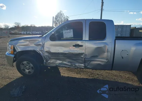 2013 Chevrolet Silverado 1500 Lt z USA, uszkodzony, nr VIN 1GCRKSE75DZ374107